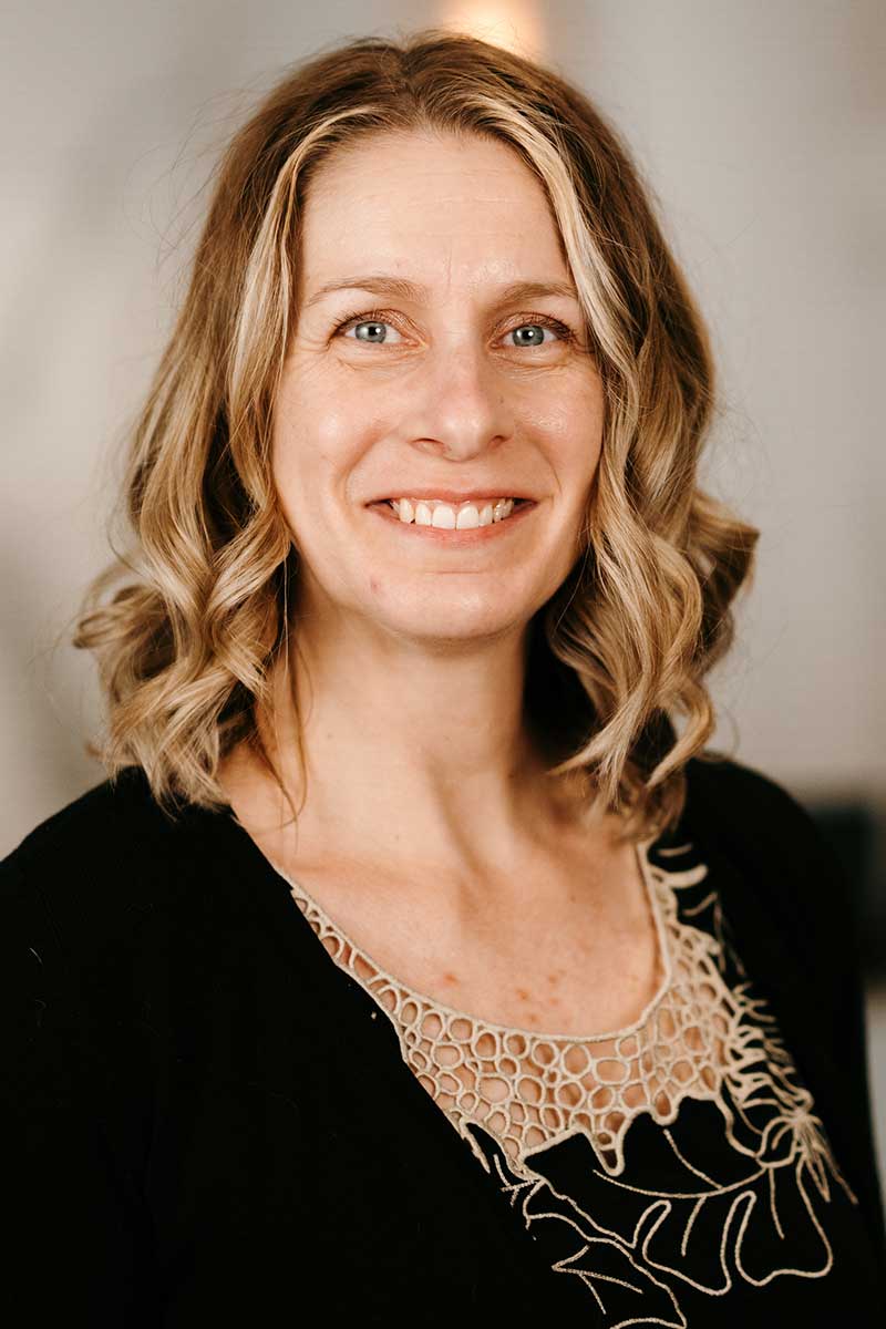 Jennifer Hanzal